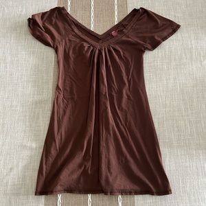 Short brown dress